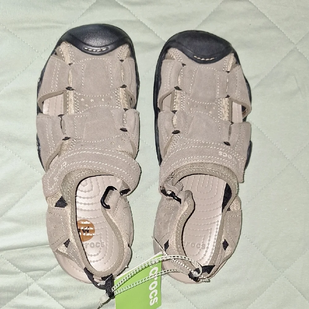 CROCS Mens Swiftwater DeckSandals- Beige and Black